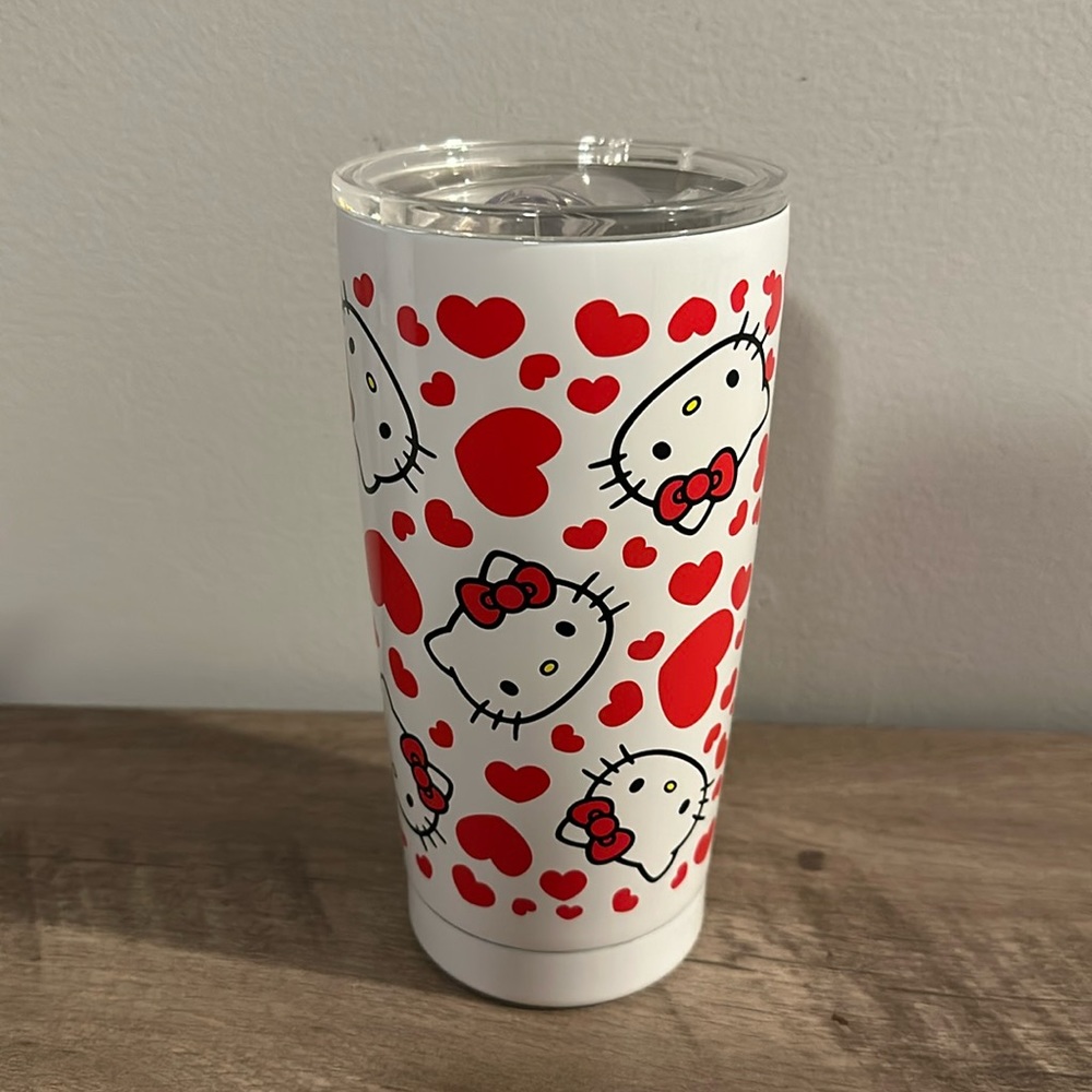 Hello Kitty valentines tumbler